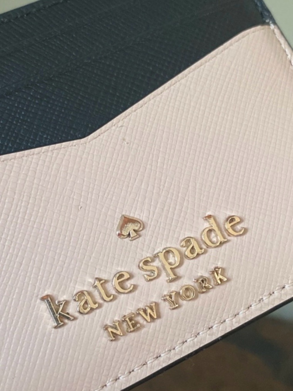 kate spade Two-Tone Beige and Black Slim Card Case - Picture 5 of 5